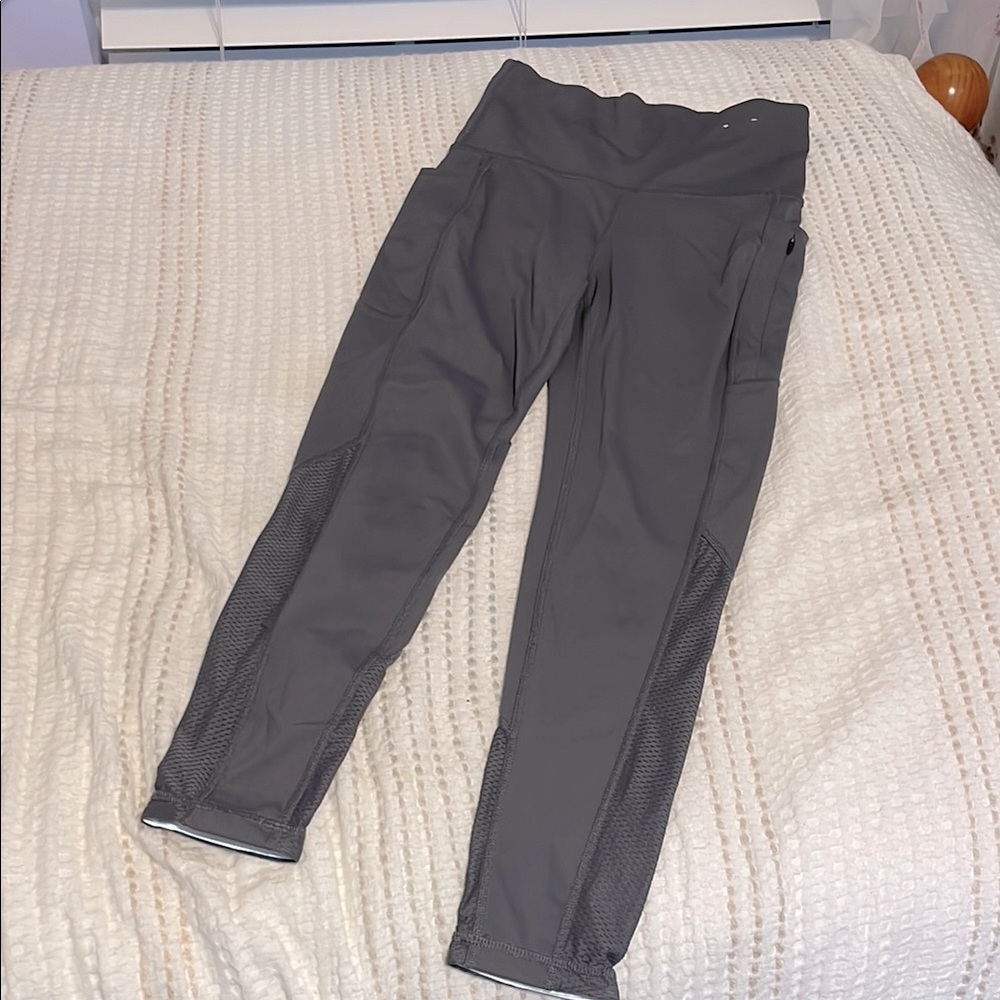 Xersion Gray Leggings for Active Comfort